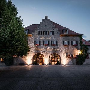 Hotel / Weingut Meintzinger